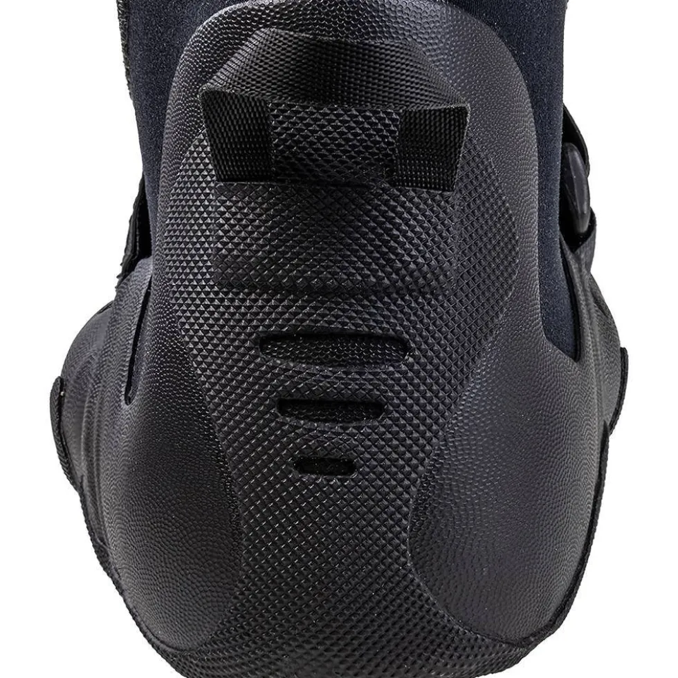 Annox Radical Round Toe
