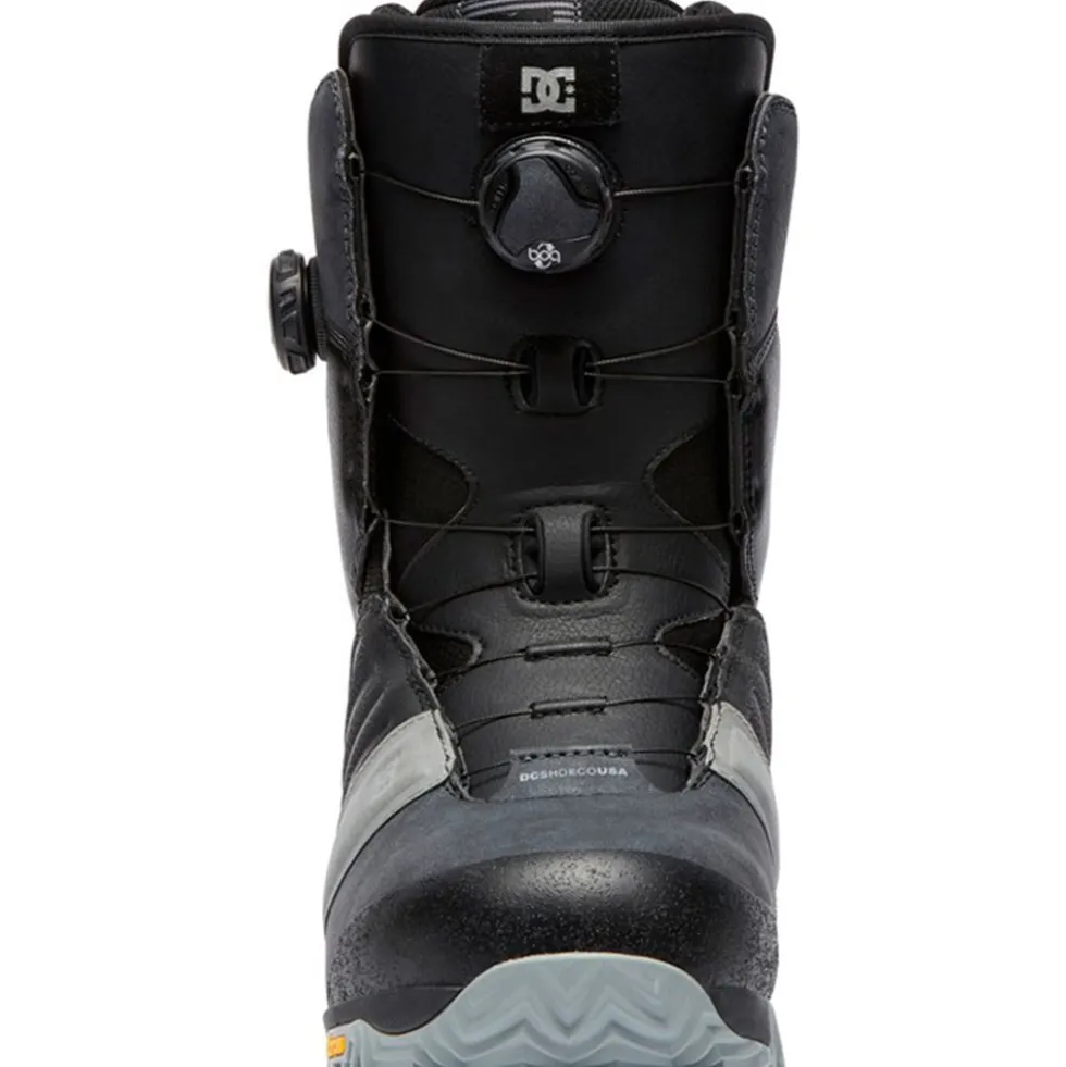 DC Judge Snowboard Boots