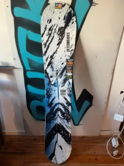 LIB COLD BREW C2 SNOWBOARD OUTLET