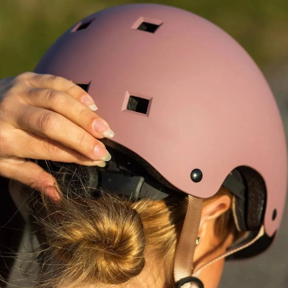 NKX Brain Saver Certified Skate Helmet