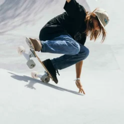 NKX Buzz Surfskate