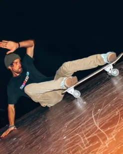 NKX Buzz Surfskate