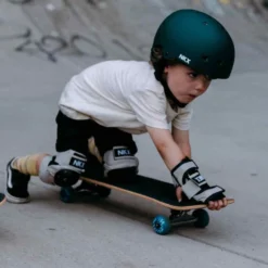 NKX Claws Skateboard