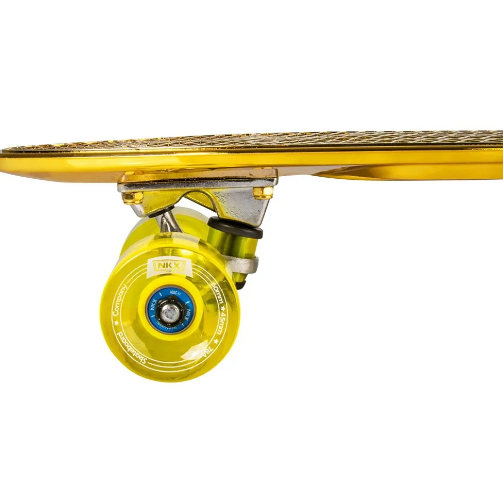 NKX Deluxe Skateboard 22"