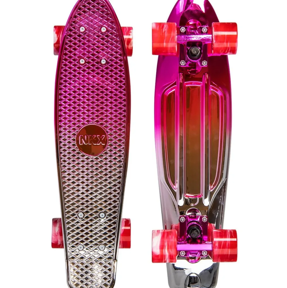 NKX Deluxe Skateboard 22"