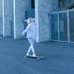 NKX Geometric Dancing Longboard