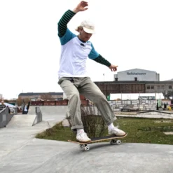NKX Progression Skateboard