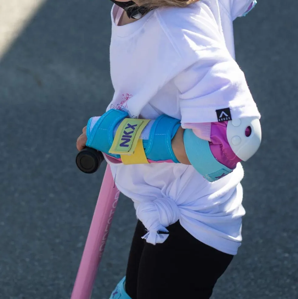 NKX Pro Kids Wrist Pads