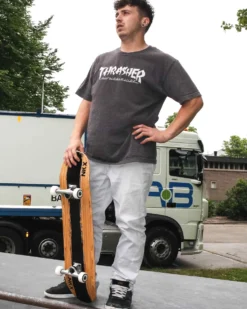 NKX Skateboard 8.25