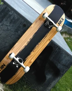 NKX Skateboard 8.25