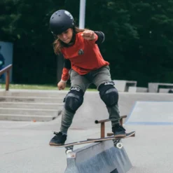 NKX Skateboard 7.5