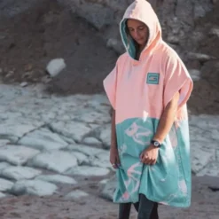 Sooruz Microfiber Poncho