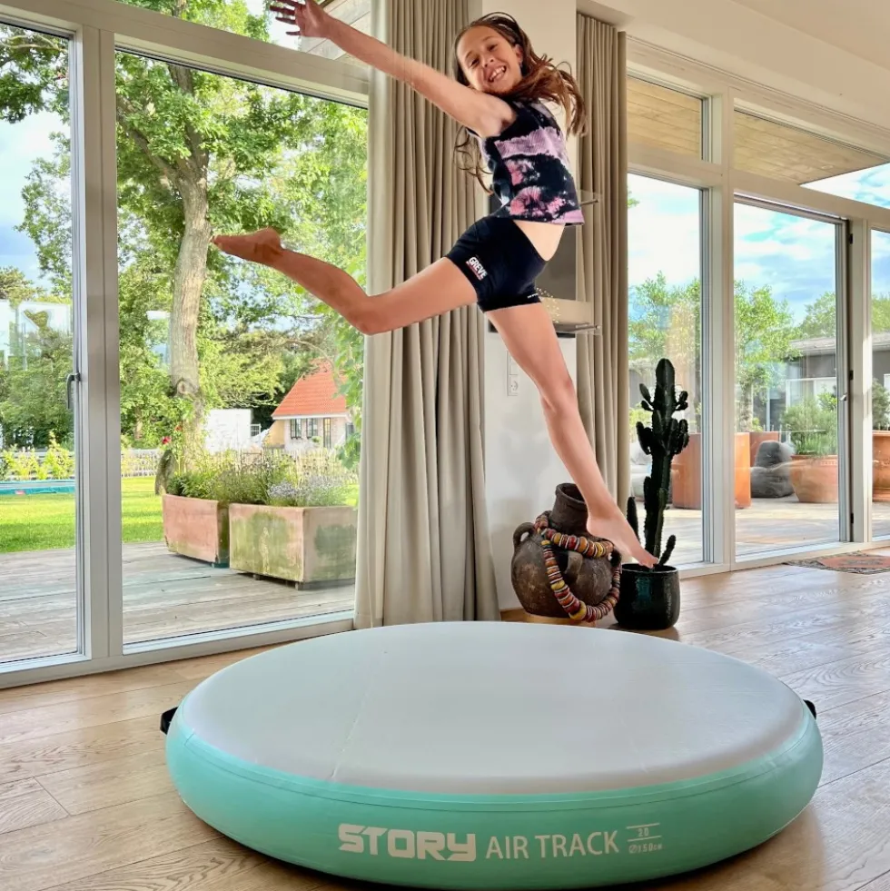 Story Airtrack Airspot