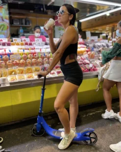 Story City Ride Adjustable Kick Scooter