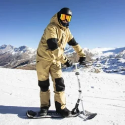 Story Deluxe Snow Scooter