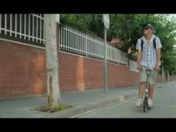 Story Explorer Foldable Kick Scooter