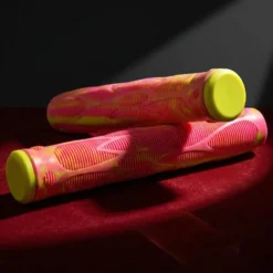 Story High Roller Air Pro Scooter Grips
