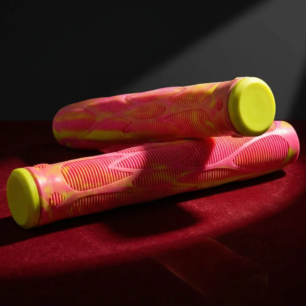 Story High Roller Air Pro Scooter Grips
