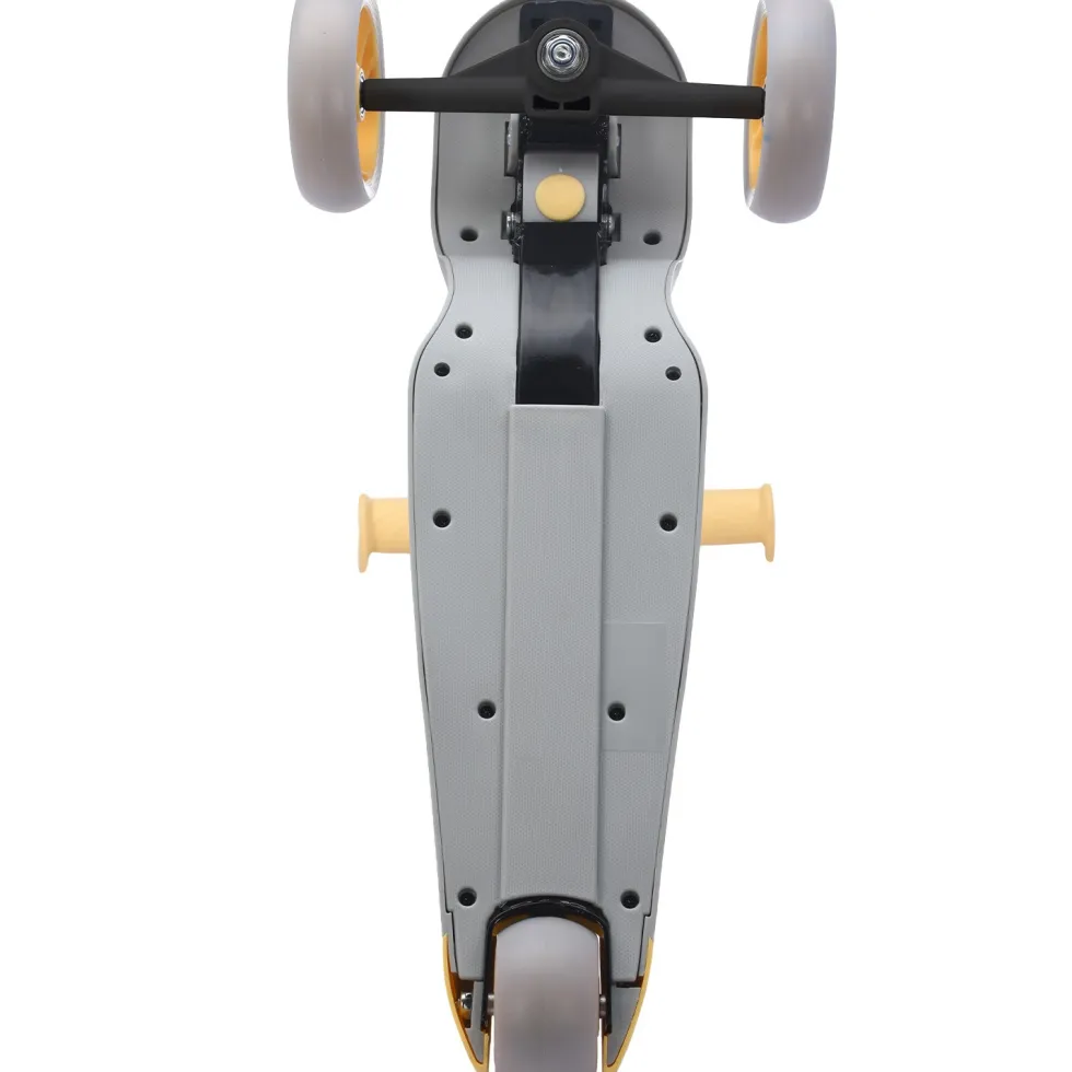 Story LED Glow 3-Wheel Scooter