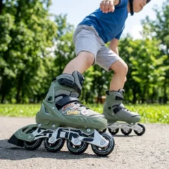 Story Moji Adjustable Inline Skates