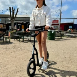 Story One Air Scooter