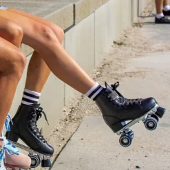Story Phoenix Quad Roller Skates