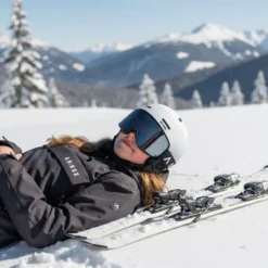Story Summit Certified Snow Helmet