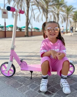 Story Swift Foldable Kick Scooter