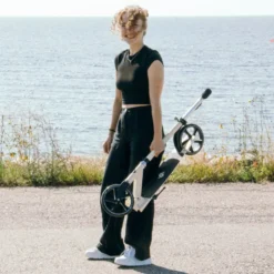 Story Swift Foldable Kick Scooter