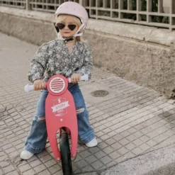 Story Vespo Balance Bike