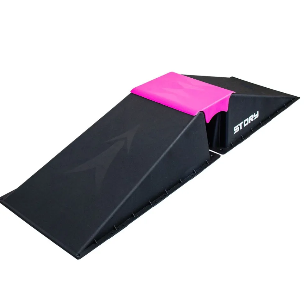 Story 2-Way Skate Ramp