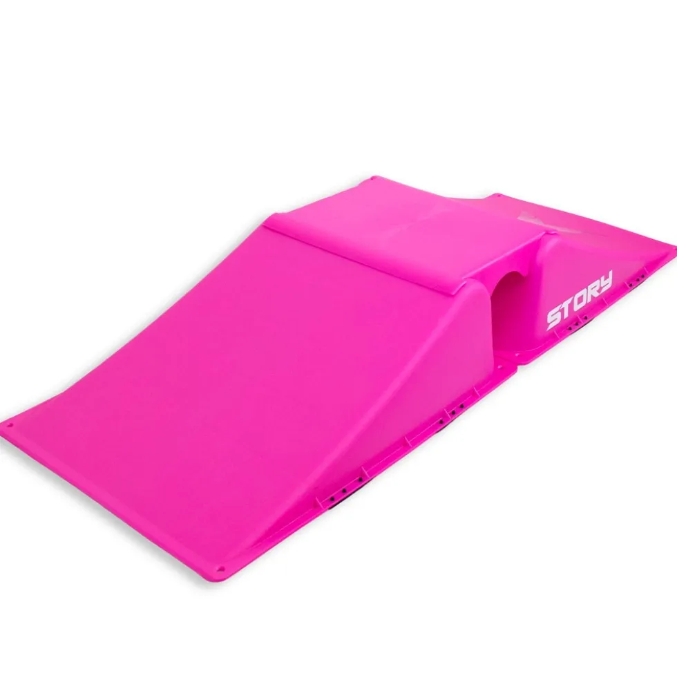 Story 2-Way Skate Ramp