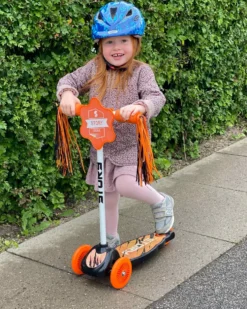 Story 3 wheel Turbo Jett Kids Scooter