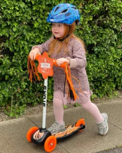 Story 3 wheel Turbo Jett Kids Scooter